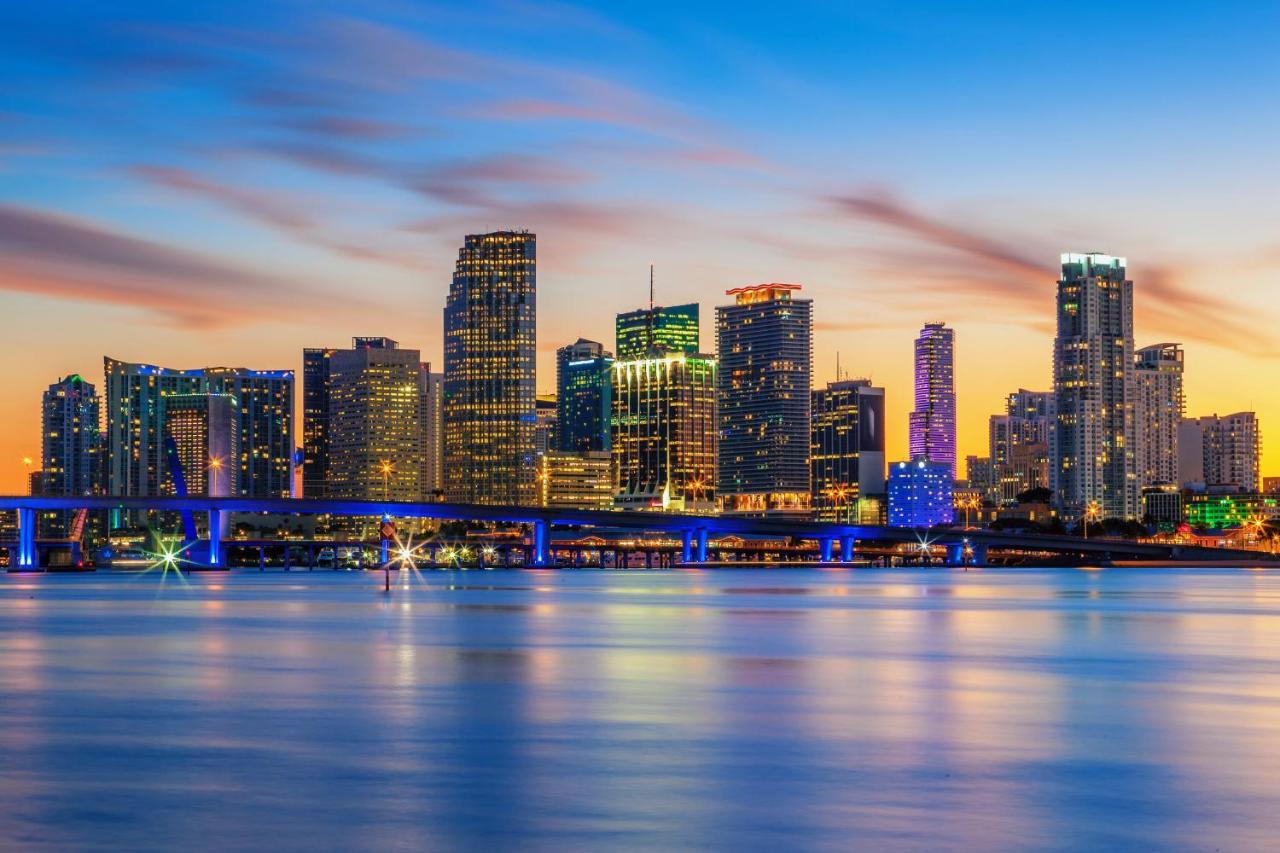 Enchanting Cozy Apartment 10 Min Away From Airport, Calle 8, Brickell, Coral Gables, The Beach And More! Miami Exterior foto