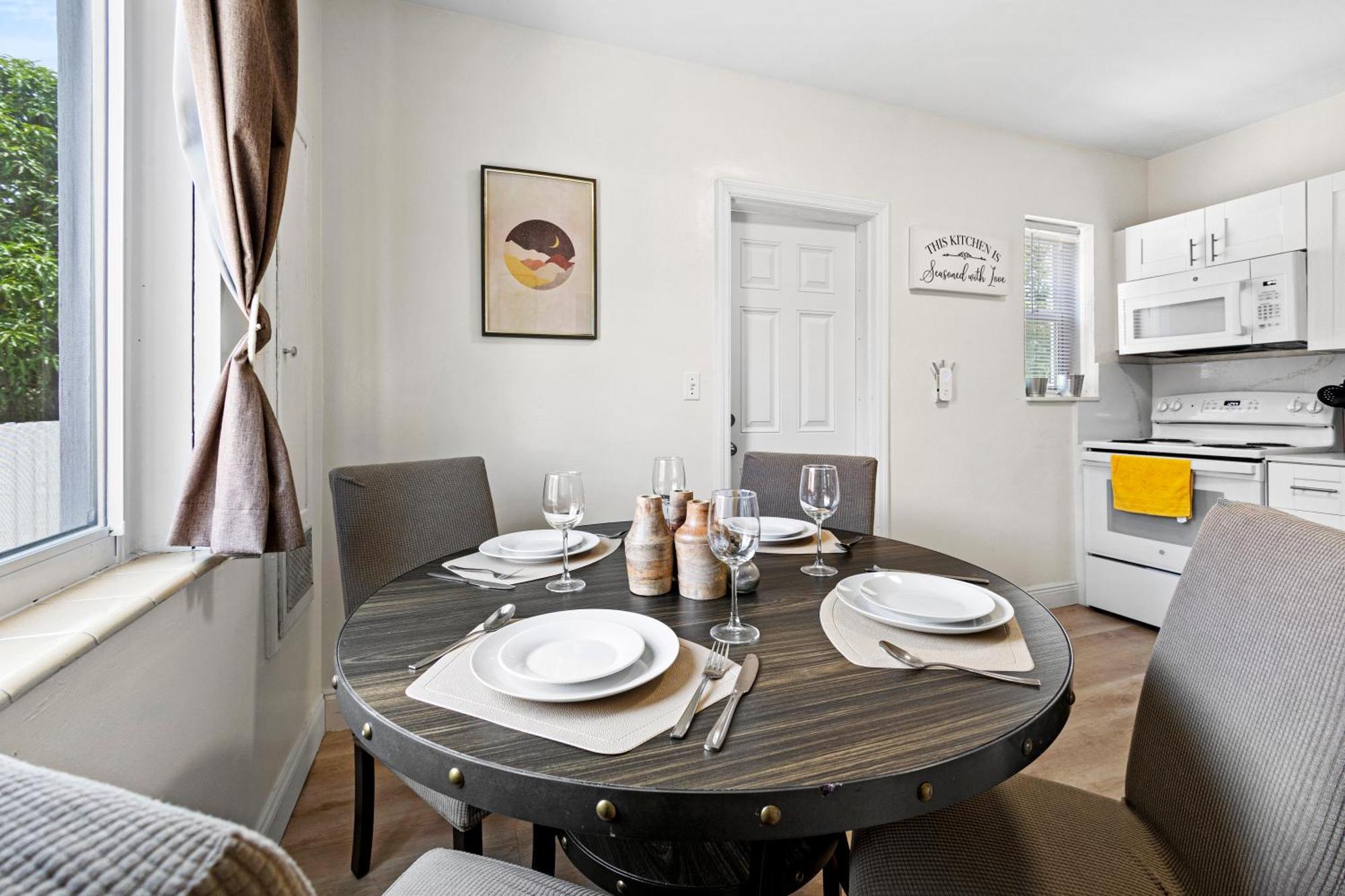 Enchanting Cozy Apartment 10 Min Away From Airport, Calle 8, Brickell, Coral Gables, The Beach And More! Miami Exterior foto